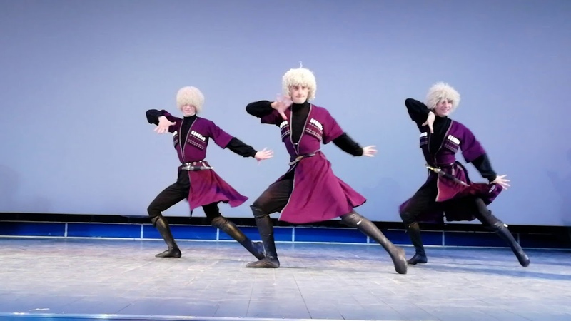 Осетия ансамбль горец. Осетинский танец сухишвили. Ансамбль дети гор. Ансамбль горец ставрополь. Осетины 19 века.