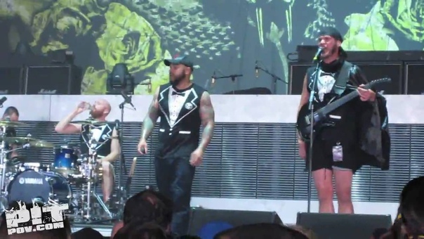 KILLSWITCH ENGAGE Holy Diver Rockstar Mayhem Fest 2009 Dallas, Texas PIT POV