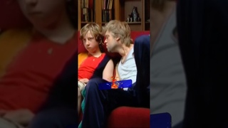 Беляков подозревает сына в курении Наша Раша #нашараша #юмор #сериалы #funny #фильмы #приколы