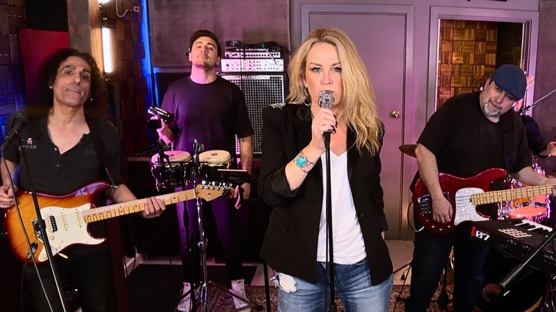 All Cried Out, Live Band performance ( Alison Moyet), Sing It