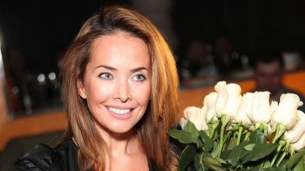 поет фриске