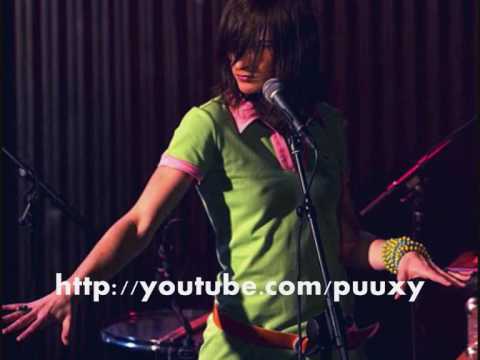 YELLE Qui Est Cette Fille HQ With Lyrics,