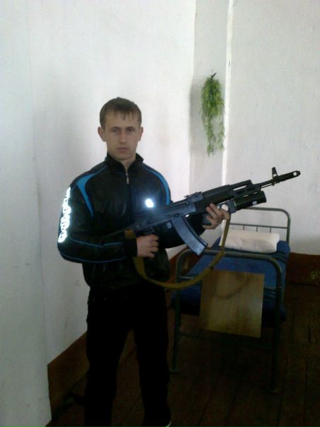 №142, Коля Боднар №142, Коля Боднар