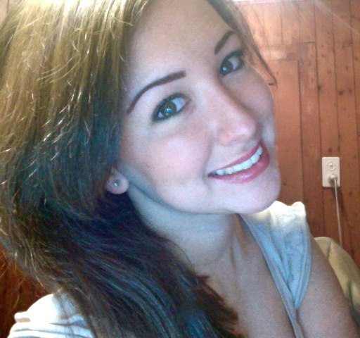 Katyunka Манюнька katjonok | Berlin