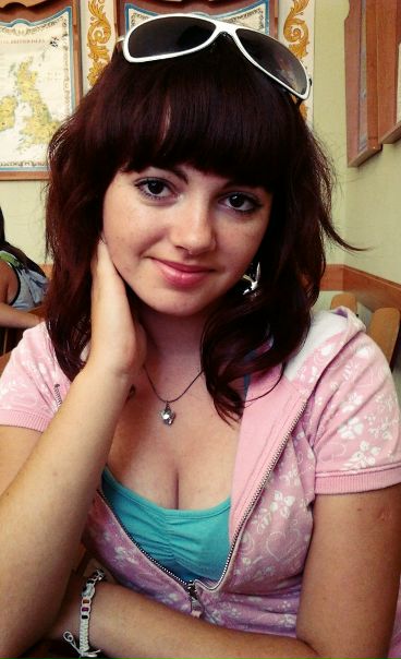 №8, Маша Рибій №8, Маша Рибій