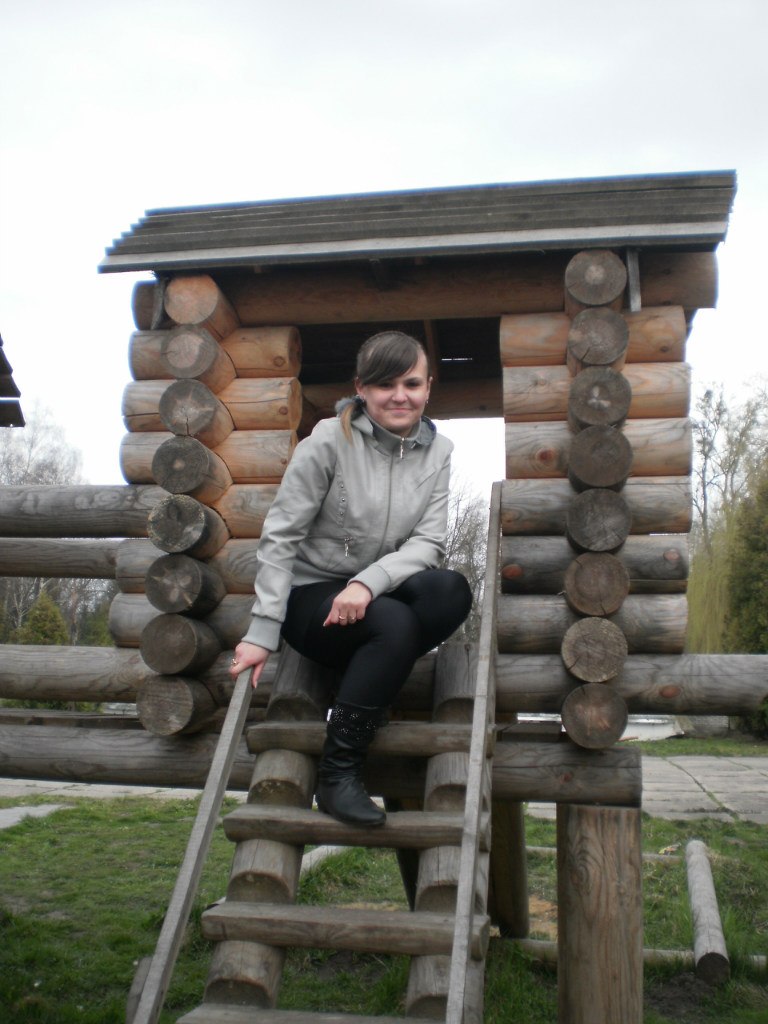 Оля Сікачова | Мовники