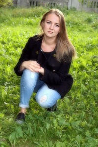 Надюша Жукова