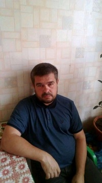 Виктор Леонов