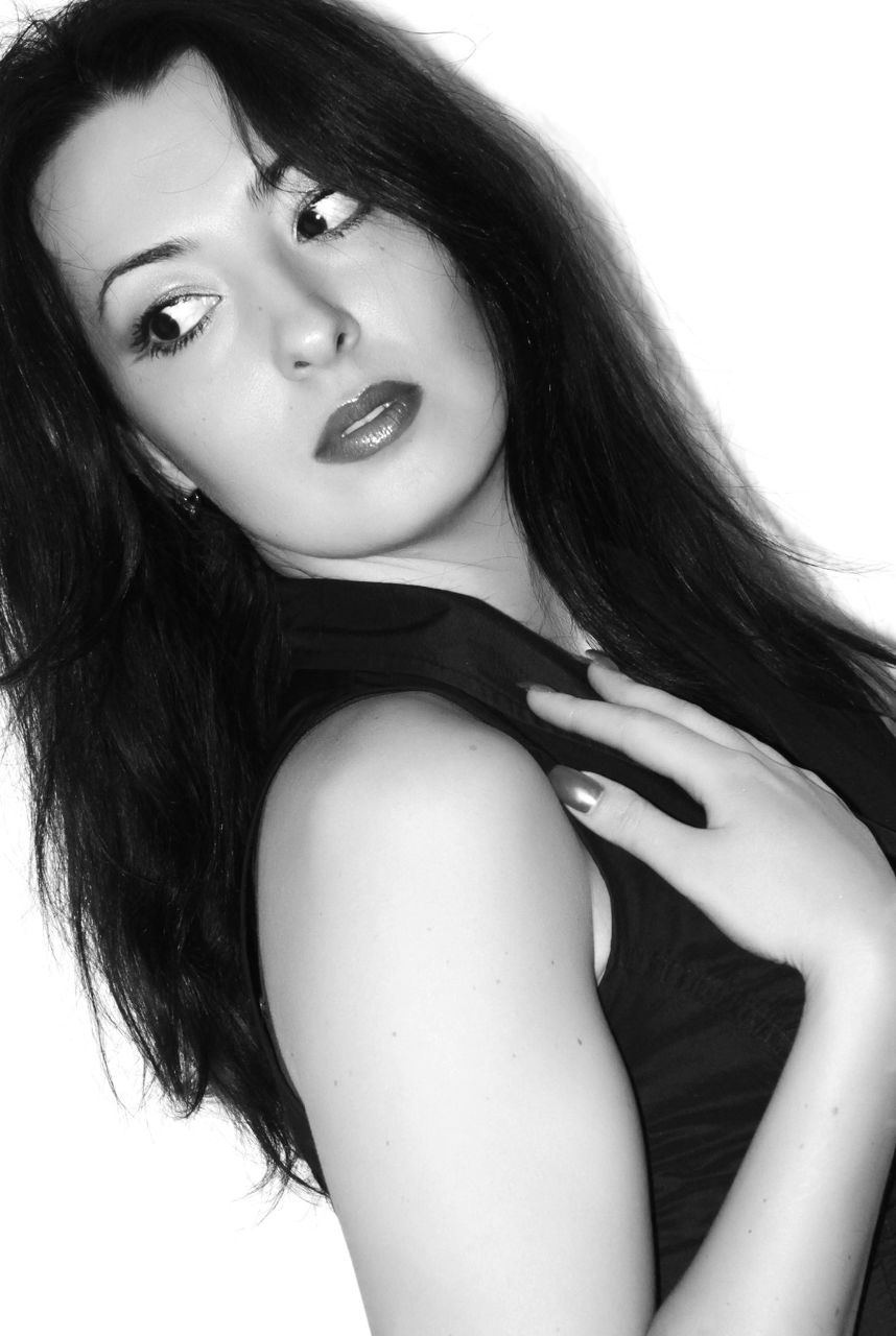 Радмила Стрельцова | 