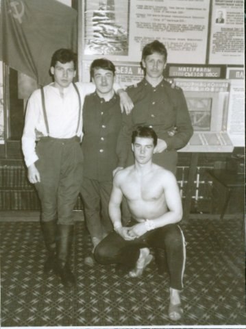 Виталий Голубцов 生きる | Лодейное Поле