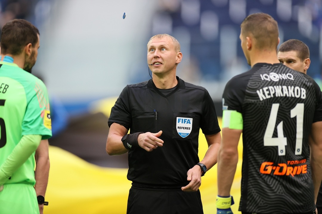 Зенит - Сочи, 3:1. Арбитр Сергей Иванов