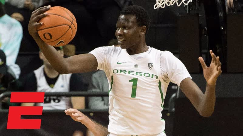 Bol Bol dominates with 23 points, 12 boards, 4 blocks in Oregon win, College Basketball