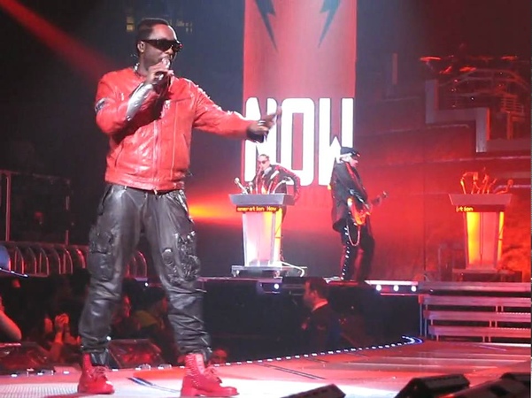The Black Eyed Peas Now Generation ( The World Tour Live In Manhattan, New York City, NY)