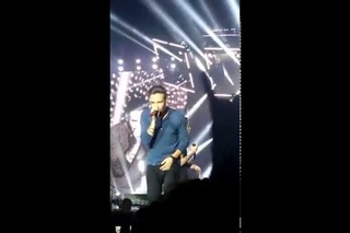 One Direction - No Control (Sheffield 29/10/15)