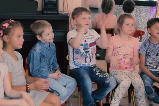 Шоу мыльных пузырей Татьяны Зобниной “Fun-Show“ на детский праздник