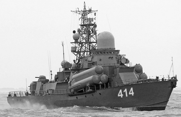 Гибель «Муссона». 33 морские мили к югу от острова Аскольд (залив Петра Великого, Японское море), 16 апреля 1987 года. Малый ракетный корабль «Муссон» спустили на воду в 1981-м, а год спустя